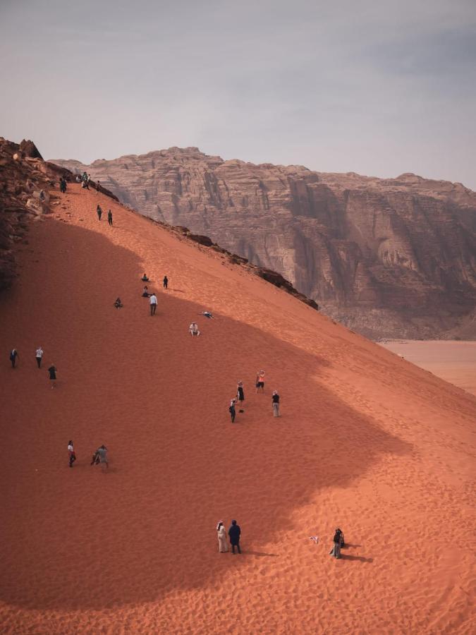 Bed and Breakfast Wadi Rum Galaxy Camp Exterior foto