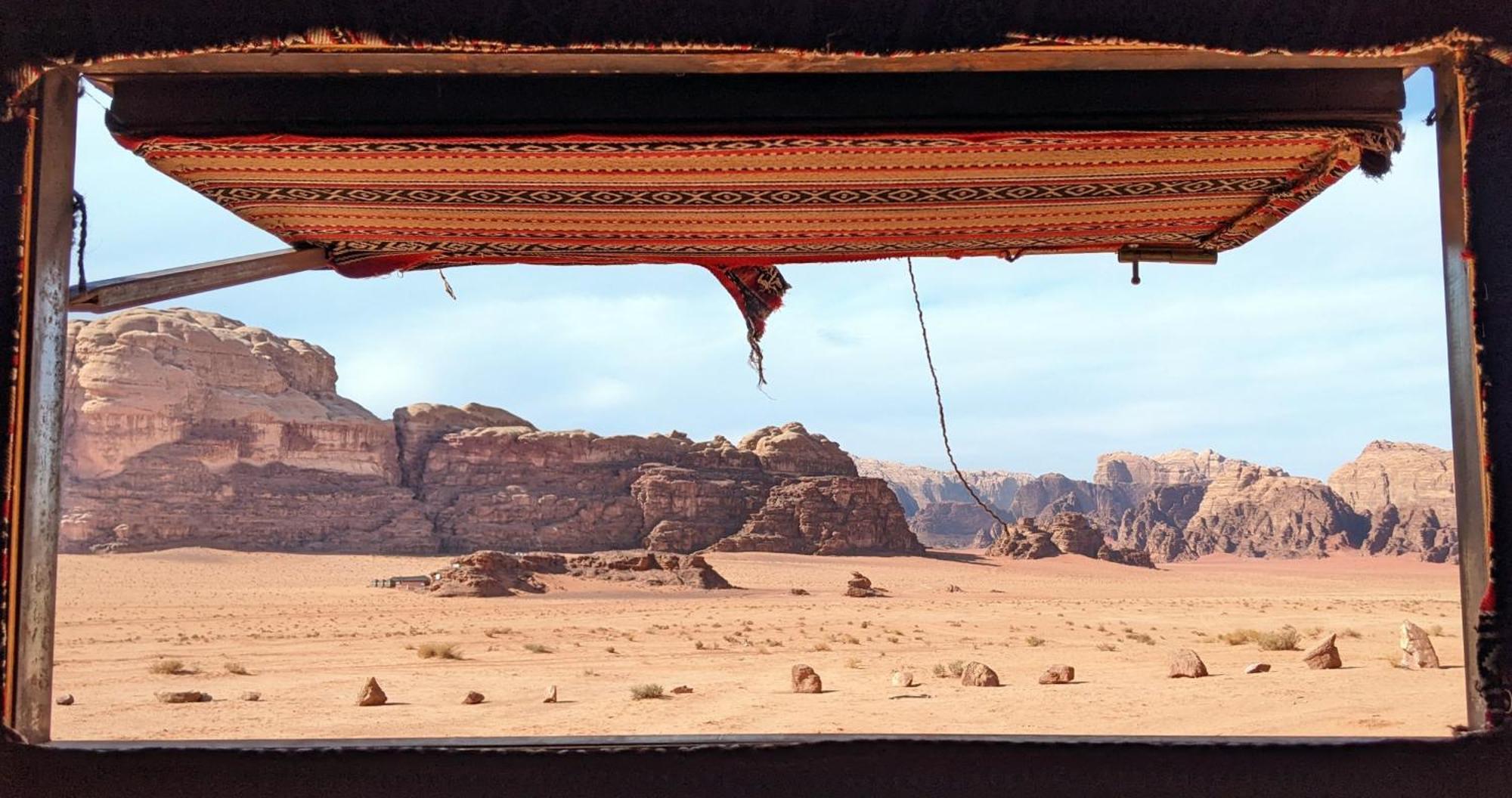 Bed and Breakfast Wadi Rum Galaxy Camp Exterior foto