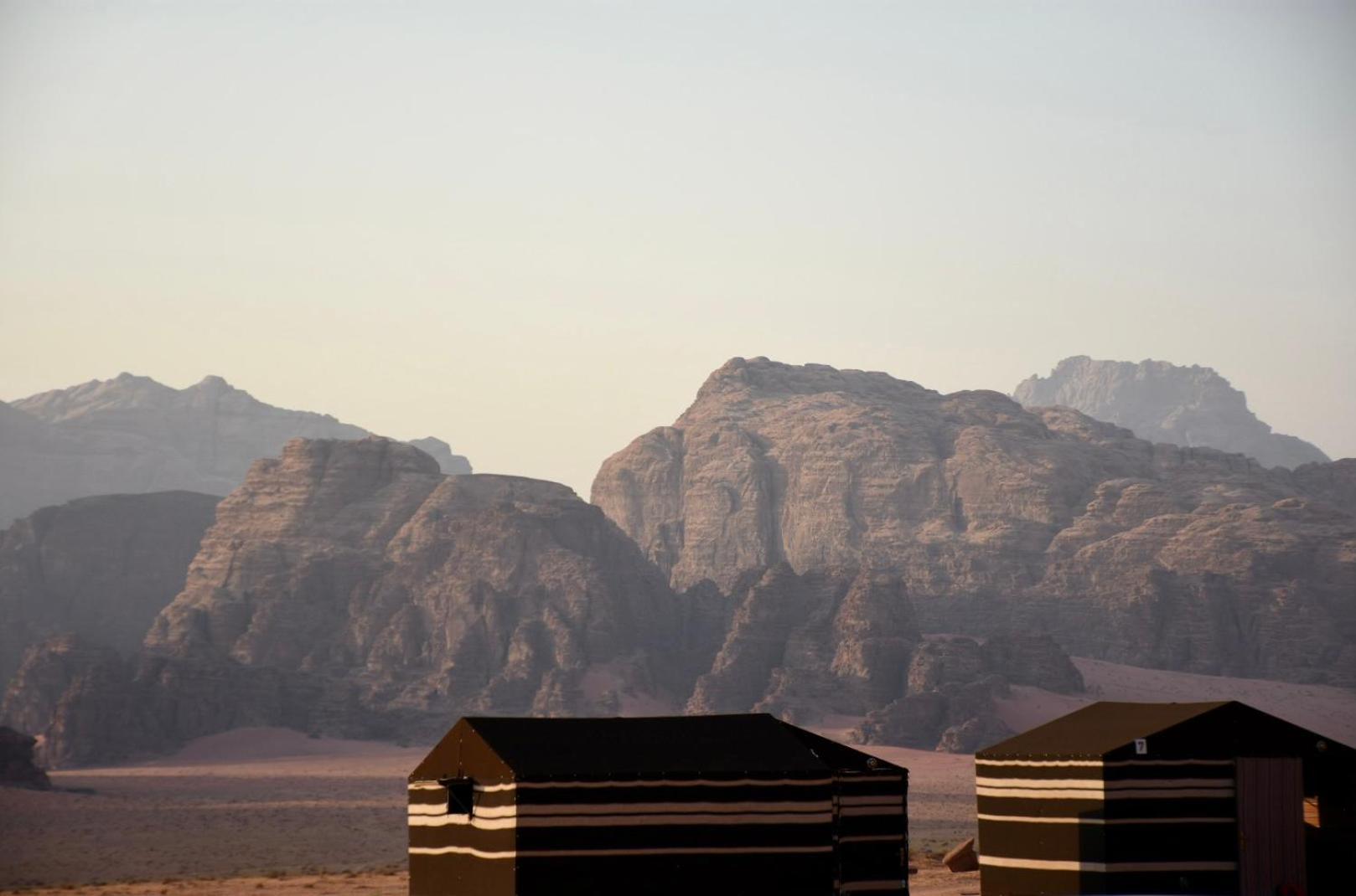 Bed and Breakfast Wadi Rum Galaxy Camp Exterior foto