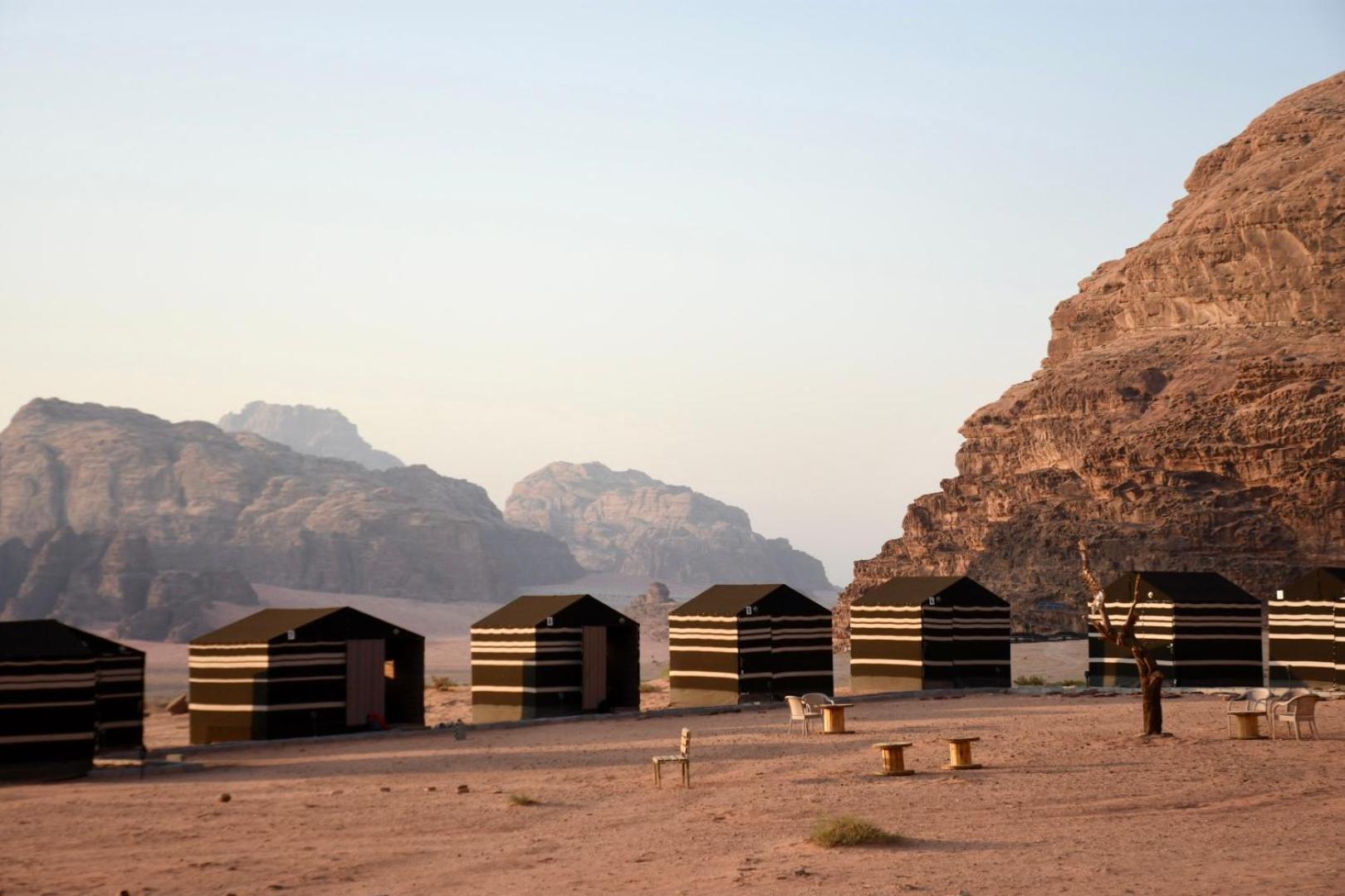 Bed and Breakfast Wadi Rum Galaxy Camp Exterior foto